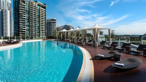 5 star hotels gold coast broadbeach